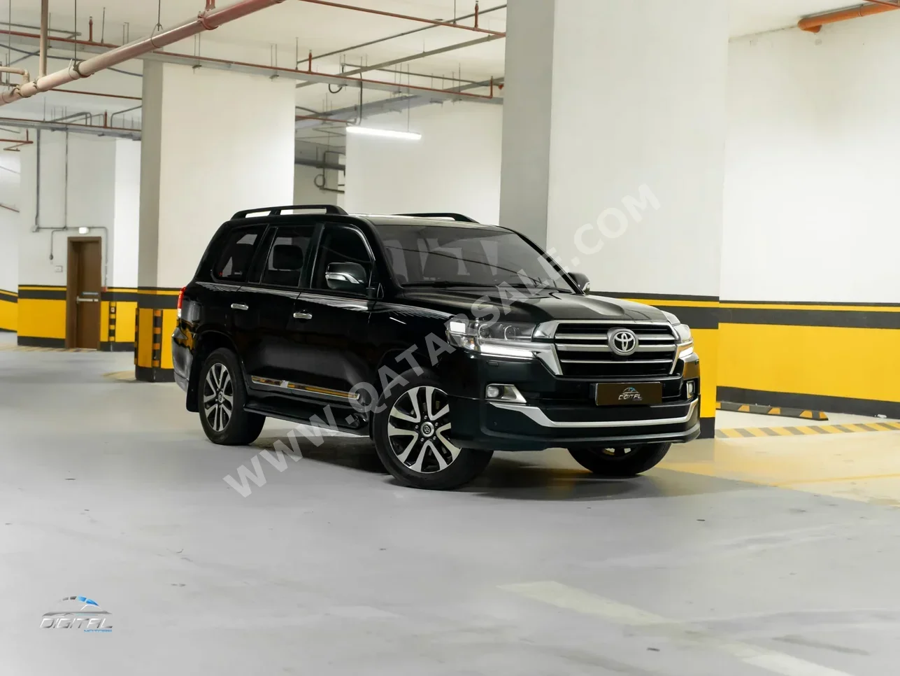 Toyota Land Cruiser GXR- Grand Touring 2019 Automatic 249,000 Km 8 Cylinder Four Wheel Drive (4WD) SUV Black