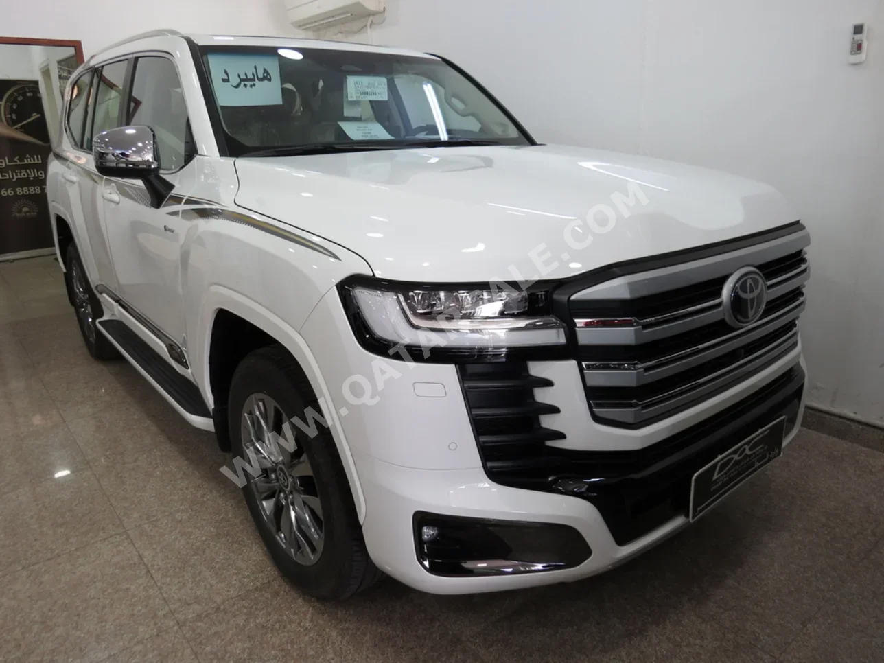 Toyota  Land Cruiser  VX HEV  2025  Automatic  0 Km  6 Cylinder  Four Wheel Drive (4WD)  SUV  White  With Warranty