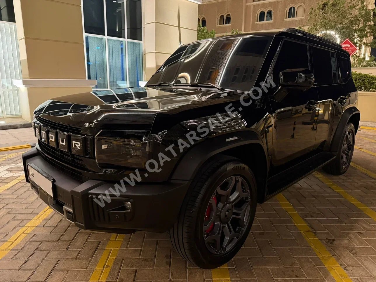 Jetour T2 Luxury 2025 Automatic 45,000 Km 4 Cylinder Four Wheel Drive (4WD) SUV Black With Warranty