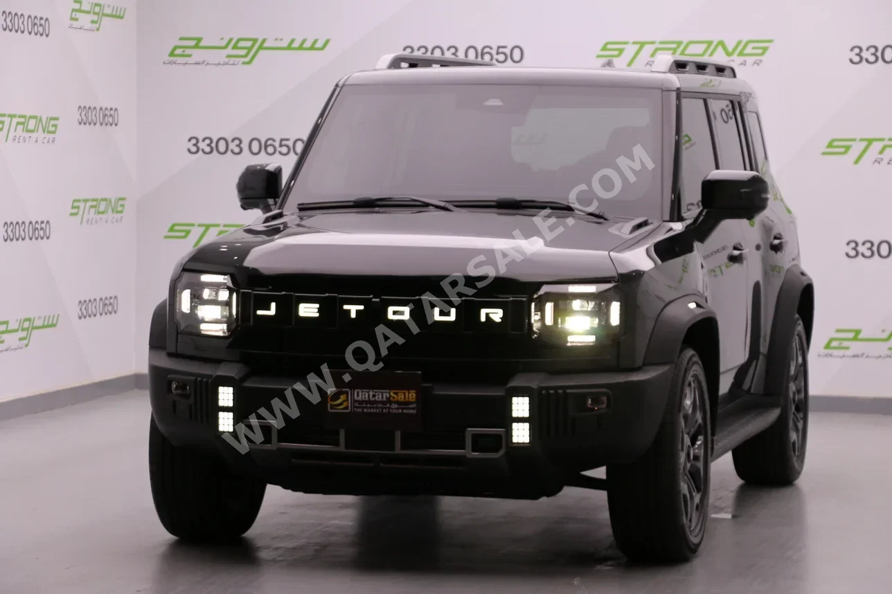 Jetour  T2  Luxury Plus  2025  Automatic  24,000 Km  4 Cylinder  Four Wheel Drive (4WD)  SUV  Black  With Warranty