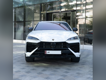 Lamborghini Urus SE 2025 Automatic 10,000 Km 8 Cylinder All Wheel Drive (AWD) SUV White With Warranty