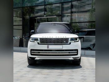 Land Rover  Range Rover  HSE  2023  Automatic  21,600 Km  6 Cylinder  Four Wheel Drive (4WD)  SUV  White  With Warranty