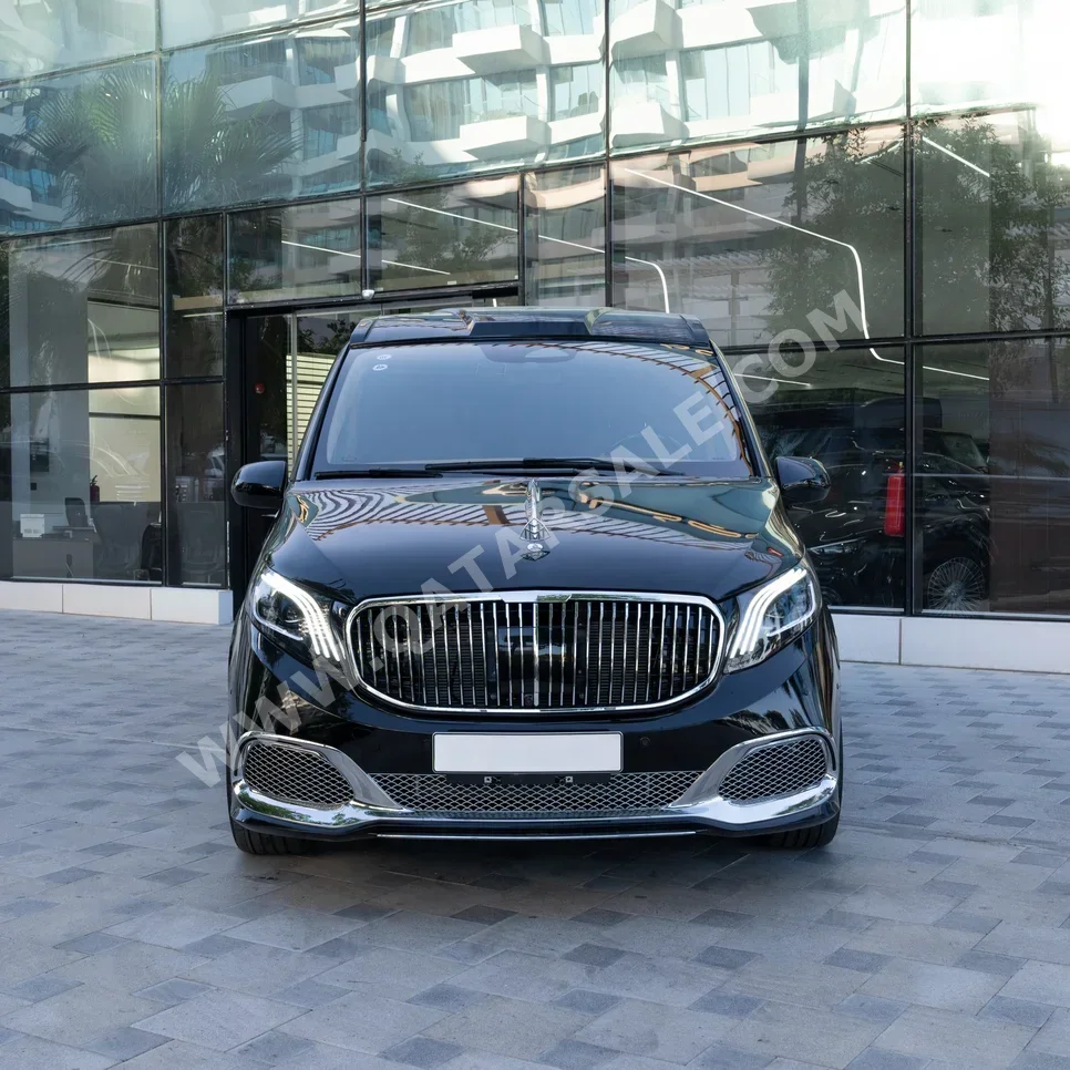Mercedes-Benz  Maybach  V-Class  2025  Automatic  100 Km  6 Cylinder  All Wheel Drive (AWD)  Van / Bus  Black  With Warranty