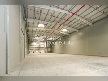 Warehouses & Stores - Umm Salal  - Bu Garn  -Area Size: 1400 Square Meter