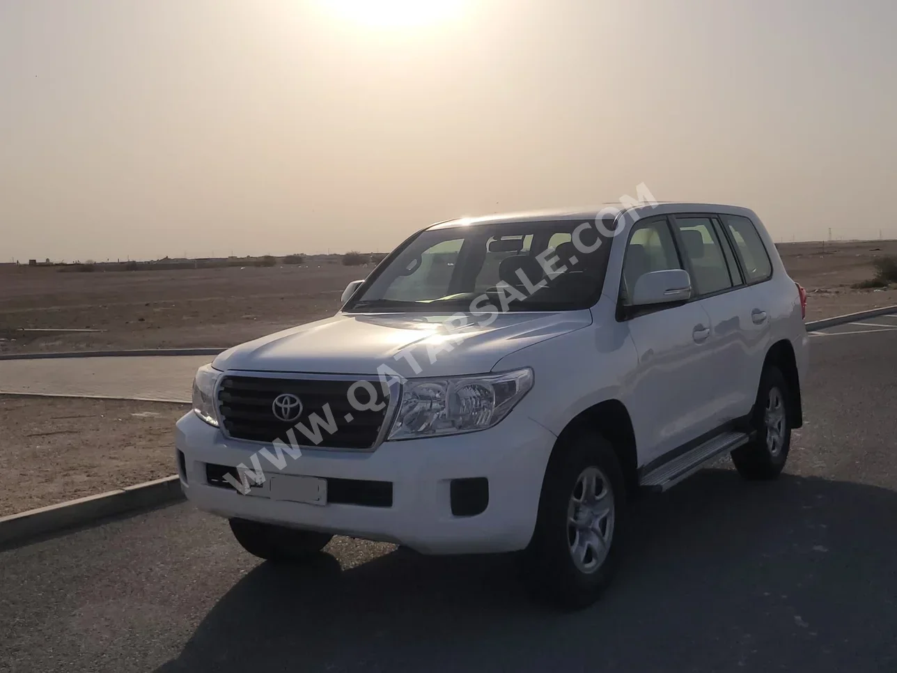 Toyota  Land Cruiser  G  2015  Automatic  510,000 Km  6 Cylinder  Four Wheel Drive (4WD)  SUV  White