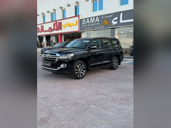 Toyota  Land Cruiser  GXR- Grand Touring  2019  Automatic  210,000 Km  8 Cylinder  Four Wheel Drive (4WD)  SUV  Black