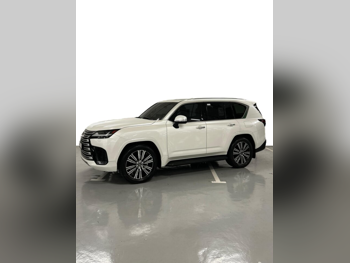 Lexus LX 600 Luxury 2023 Automatic 47,000 Km 6 Cylinder Four Wheel Drive (4WD) SUV White With Warranty