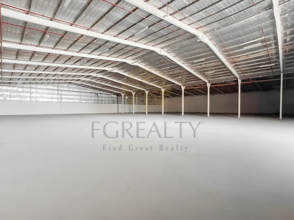 Warehouses & Stores - Al Rayyan - Industrial Area -Area Size: 3510 Square Meter