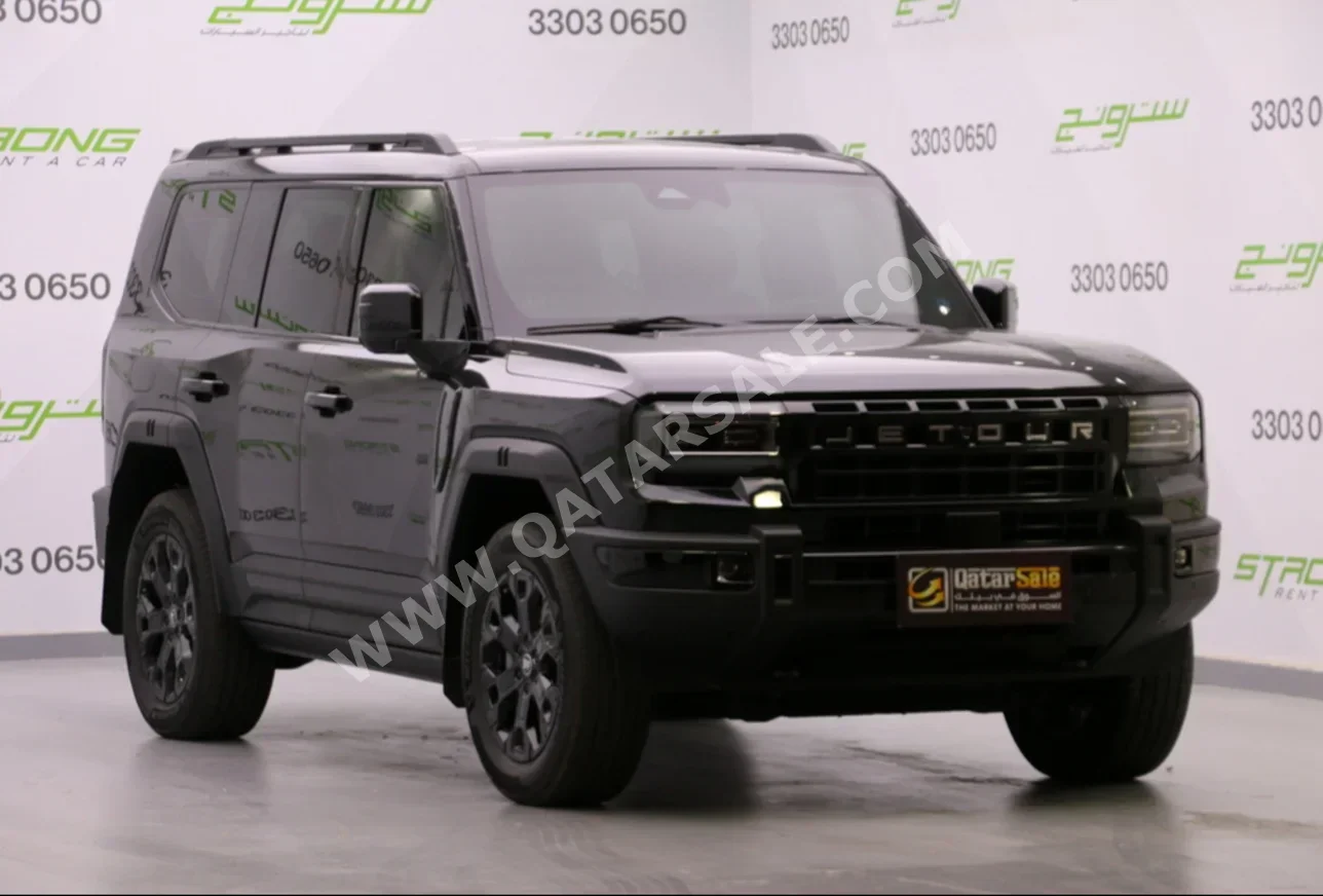 Jetour G700 Flagship 2026 Automatic 11,000 Km 4 Cylinder Four Wheel Drive (4WD) SUV Black With Warranty