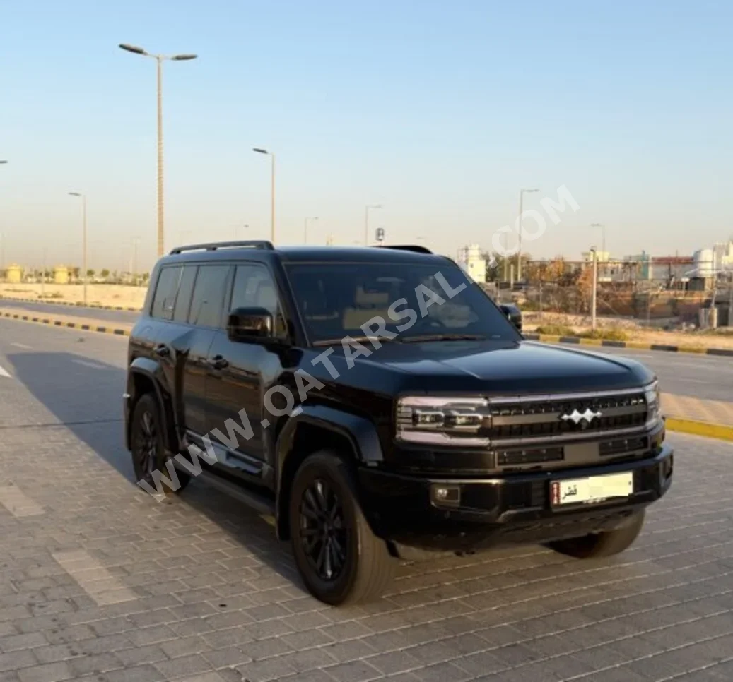 بي واي دي ليوبيرد 5 الترا 5 2026 اوتوماتيك 37,300 كم 4 سلندر دفع رباعي اس يو في أسود تحت الضمان