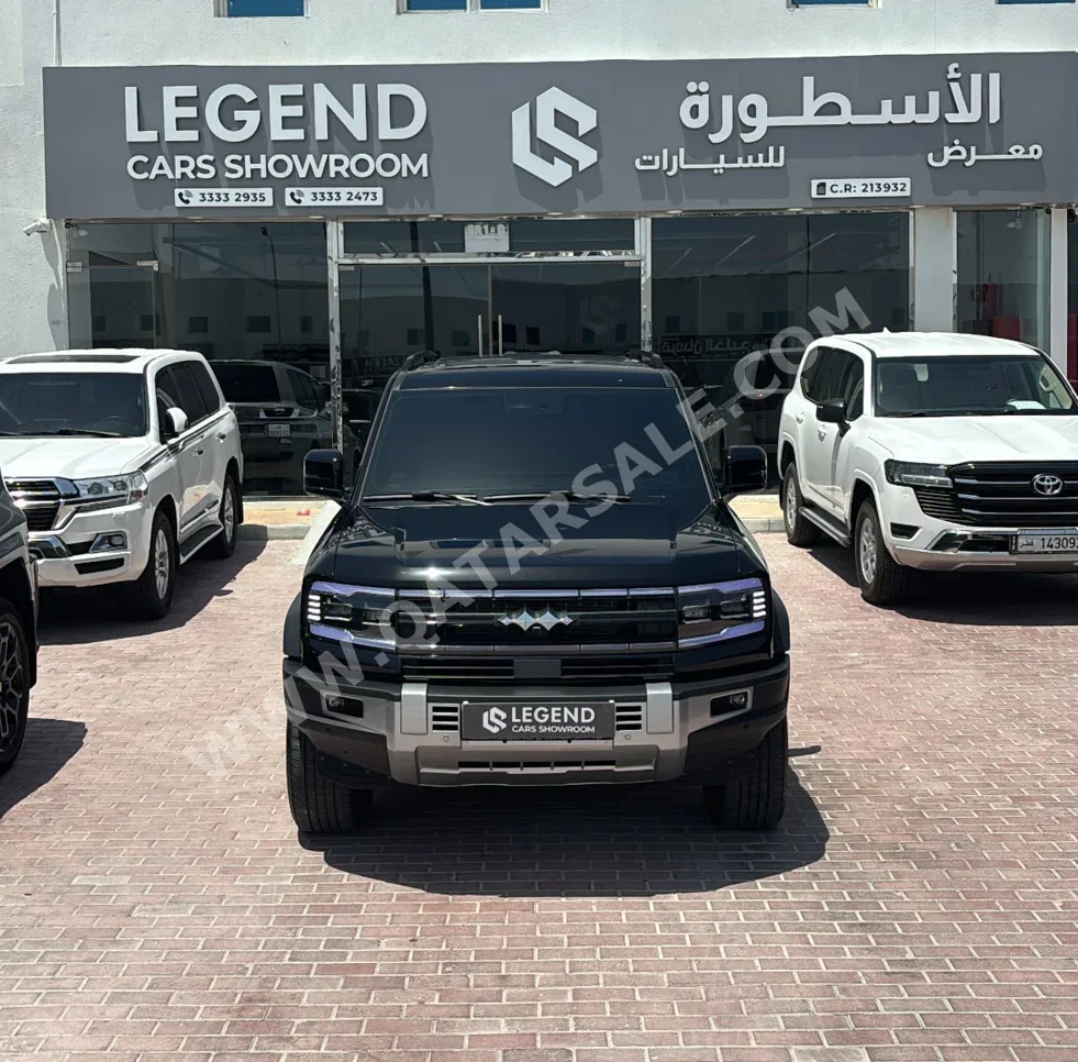 بي واي دي ليوبيرد 5 الترا 5 2026 اوتوماتيك 28,000 كم 4 سلندر دفع رباعي اس يو في أسود تحت الضمان