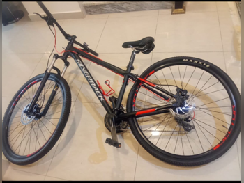 Mountain Bicycle - Large (19-20 inch) - Black