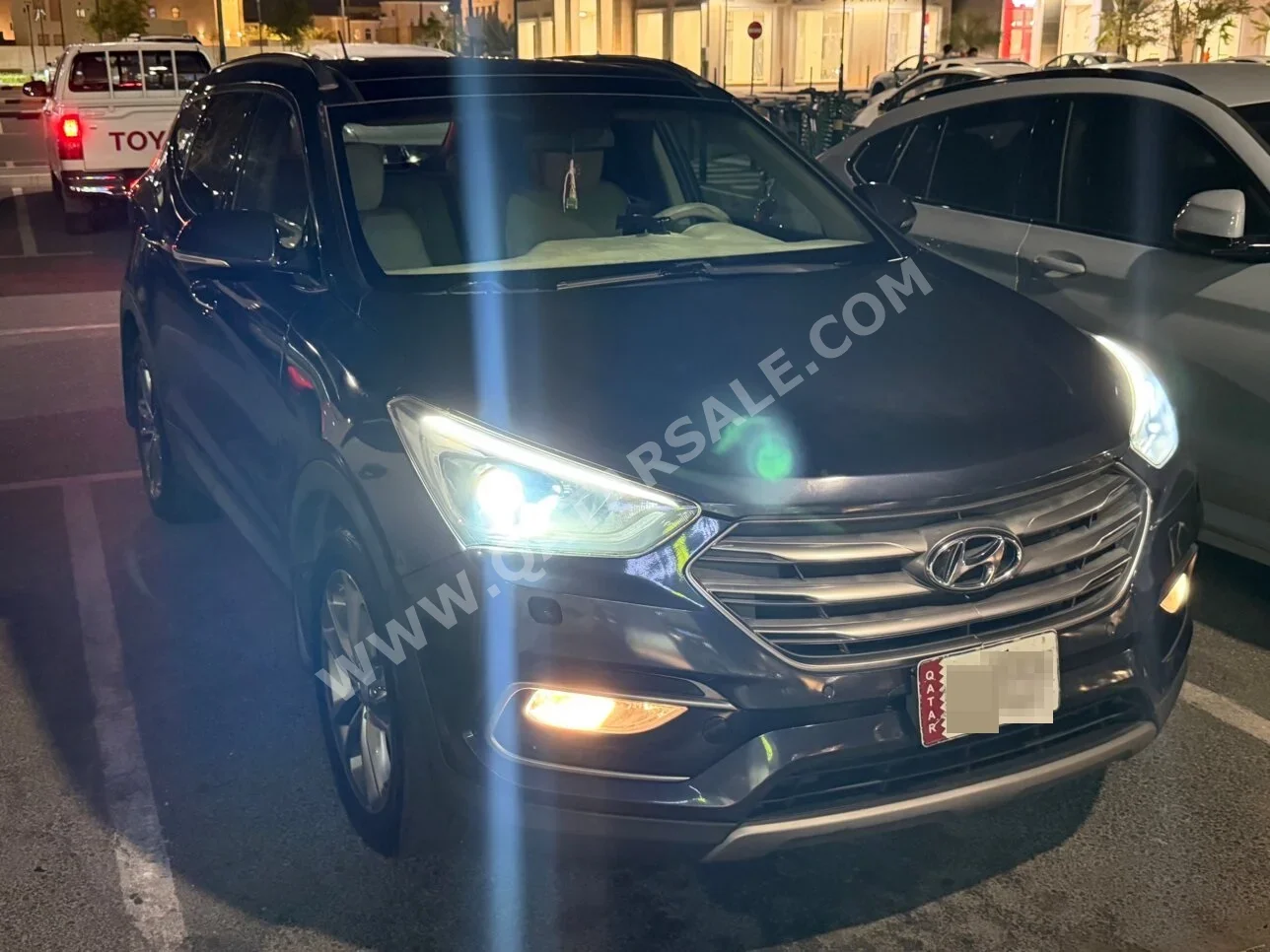 Hyundai Santa Fe Premium 2017 Automatic 228,000 Km 4 Cylinder Four Wheel Drive (4WD) SUV Dark Blue