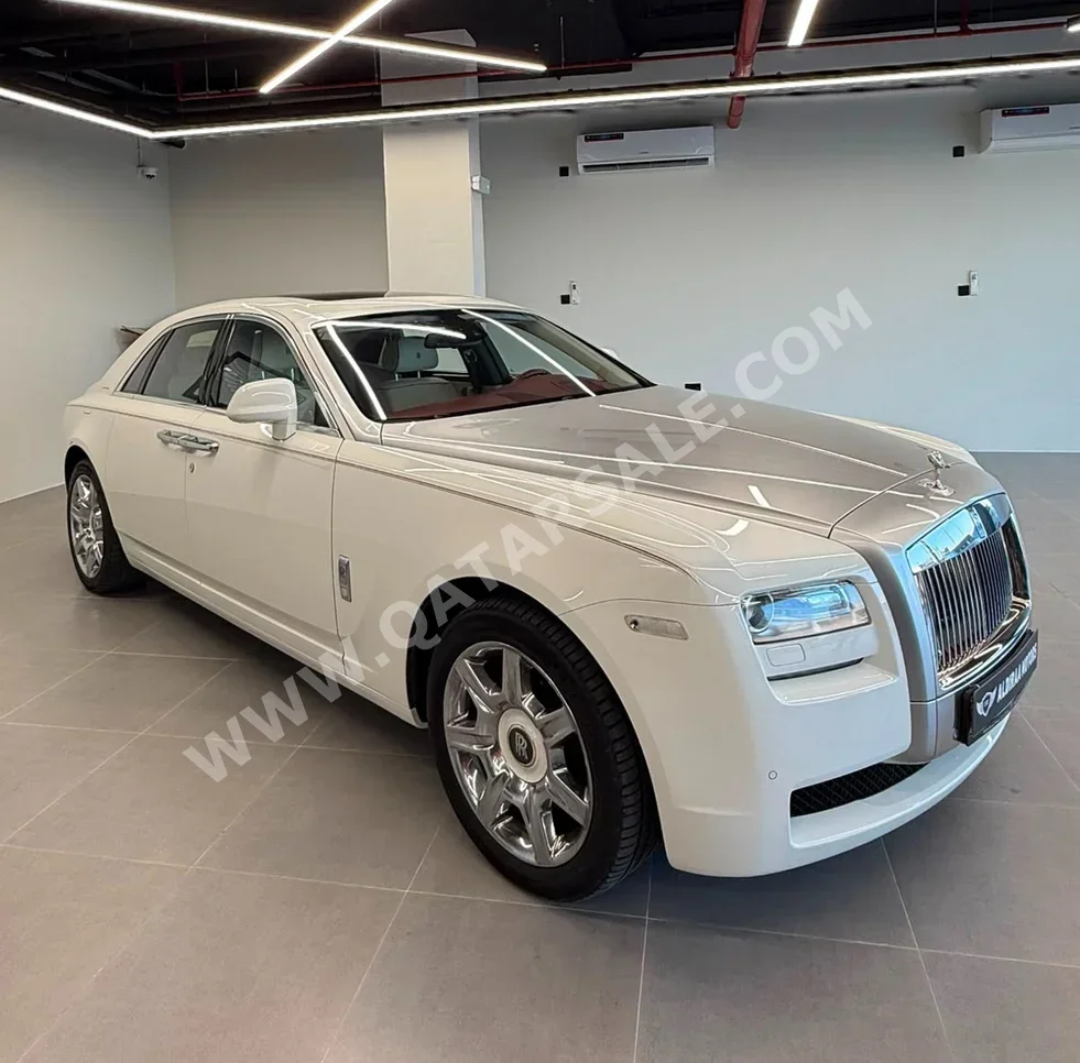 Rolls-Royce Ghost 2013 Automatic 72,000 Km 12 Cylinder All Wheel Drive (AWD) Sedan White