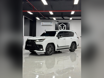 Lexus LX 600 F Sport 2022 Automatic 120,000 Km 6 Cylinder Four Wheel Drive (4WD) SUV White