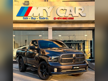 Dodge Ram 1500 2022 Automatic 114,000 Km 8 Cylinder Four Wheel Drive (4WD) Pick Up Gray