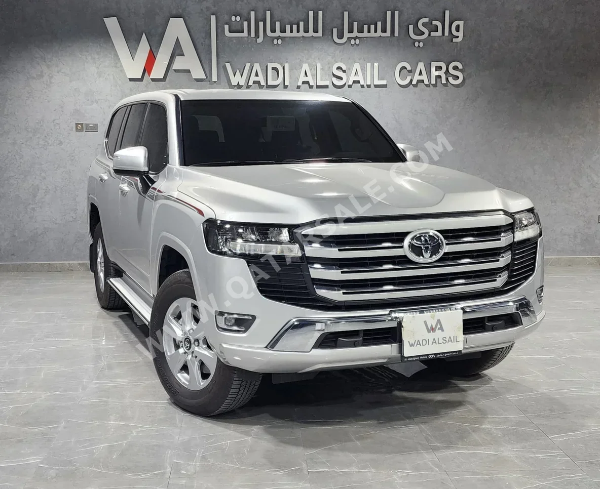 Toyota Land Cruiser GXR Twin Turbo 2024 Automatic 25,000 Km 6 Cylinder Four Wheel Drive (4WD) SUV Silver