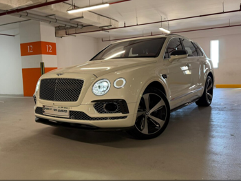 Bentley  Bentayga  2018  Automatic  76,000 Km  12 Cylinder  Four Wheel Drive (4WD)  SUV  White