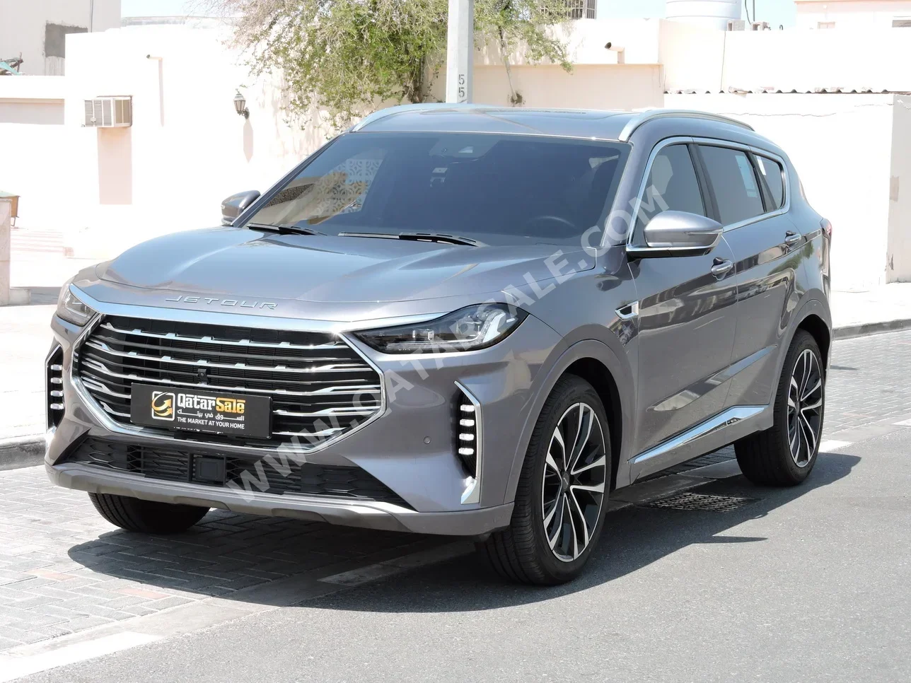 Jetour X70 Plus Luxury 2025 Automatic 500 Km 4 Cylinder Four Wheel Drive (4WD) SUV Gray With Warranty