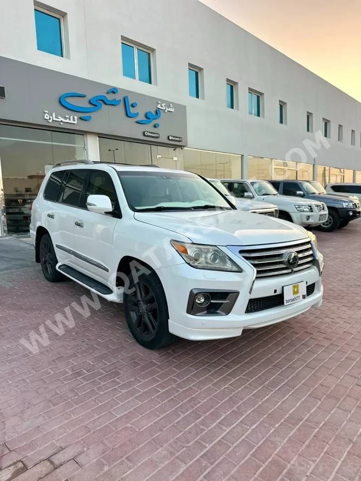 لكزس  ال اكس  570  2012  اوتوماتيك  364,000 كم  8 سلندر  دفع رباعي  اس يو في  أبيض