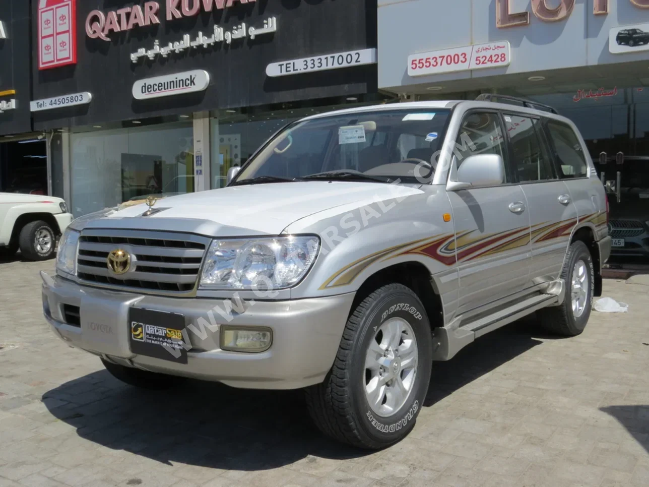 Toyota Land Cruiser GXR 2006 Manual 70,000 Km 6 Cylinder Four Wheel Drive (4WD) SUV Gray