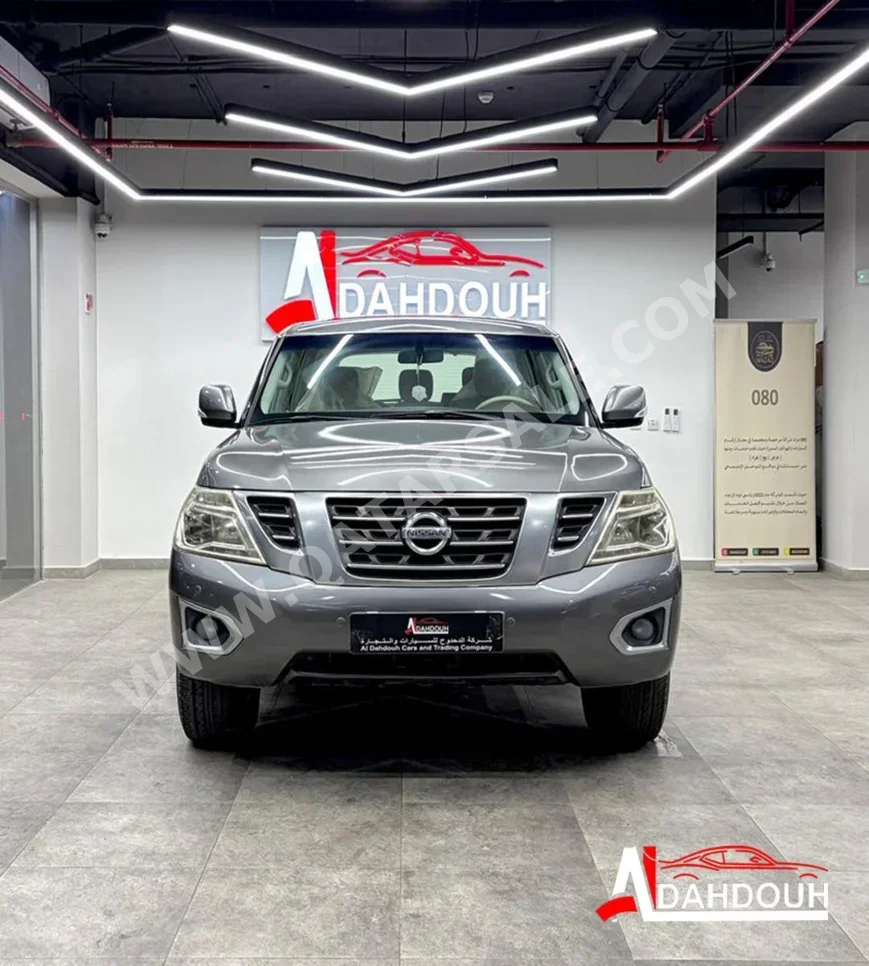 Nissan Patrol SE 2017 Automatic 304,000 Km 6 Cylinder Four Wheel Drive (4WD) SUV Gray