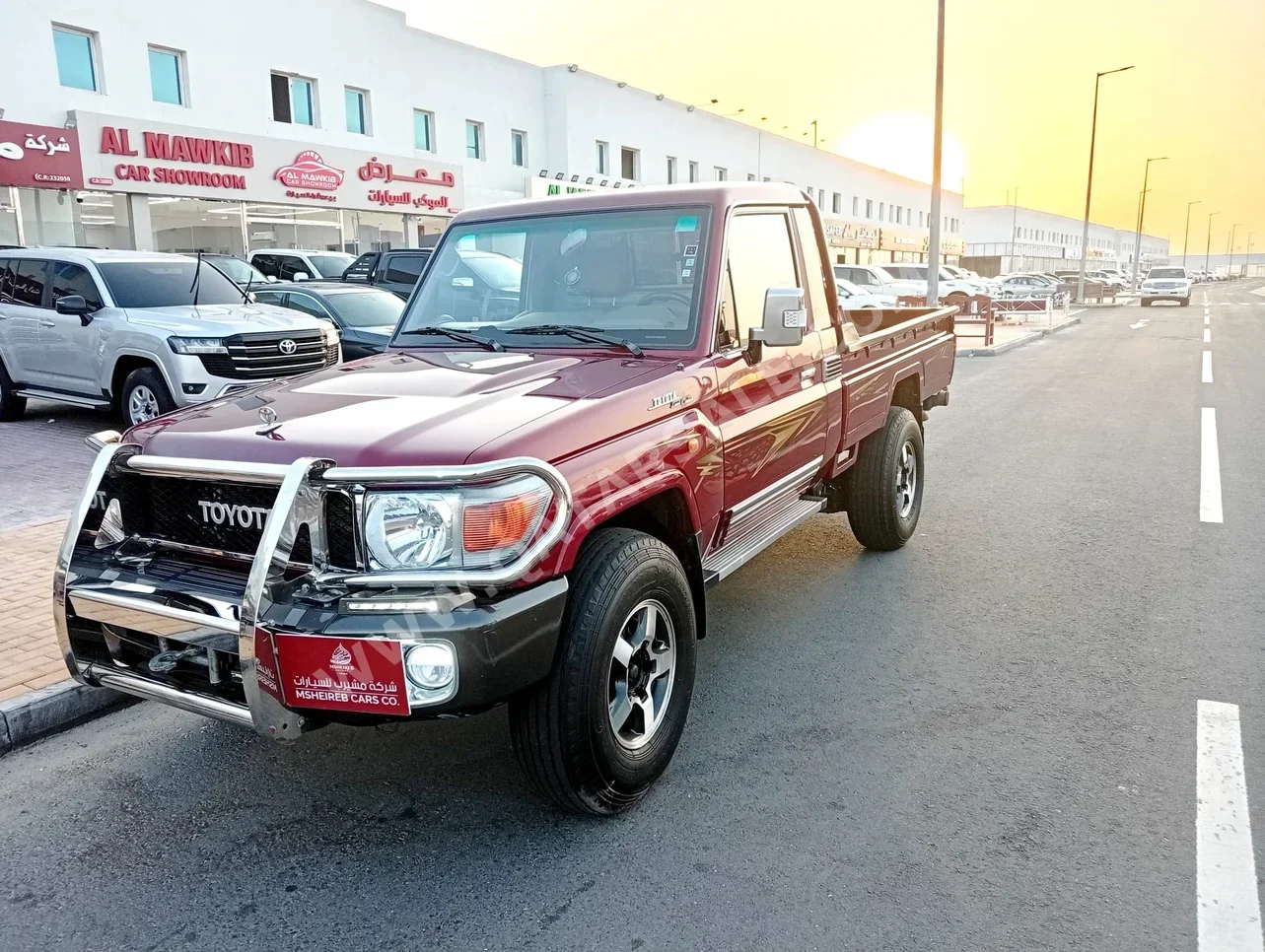 Toyota Land Cruiser LX 2022 Manual 151,000 Km 6 Cylinder Four Wheel Drive (4WD) Pick Up Maroon