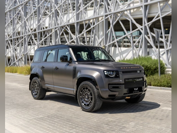 Land Rover Defender Octa 2026 Automatic 7,000 Km 8 Cylinder Four Wheel Drive (4WD) SUV Gray With Warranty