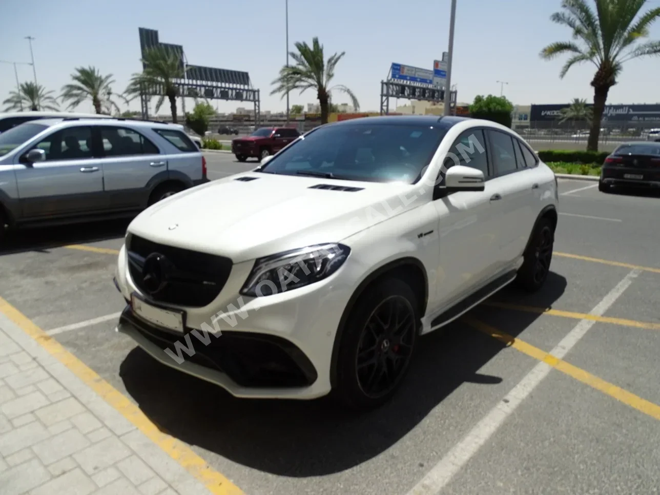 مرسيدس - بنز جي ال اي 63S AMG 2016 اوتوماتيك 73,000 كم 8 سلندر دفع رباعي اس يو في أبيض