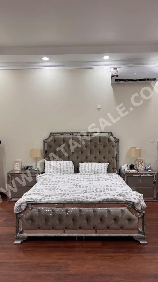 Bedroom Sets - Home Center - 4 Pieces Set - Gray