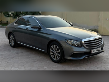 Mercedes-Benz  E-Class  200  2017  Automatic  191,700 Km  4 Cylinder  Rear Wheel Drive (RWD)  Sedan  Gray