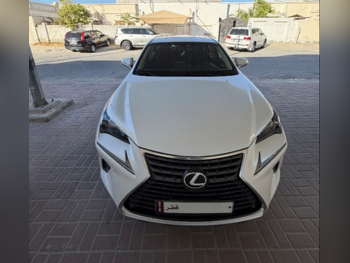 Lexus  NX  300  2018  Automatic  100,010 Km  4 Cylinder  All Wheel Drive (AWD)  SUV  Pearl  With Warranty