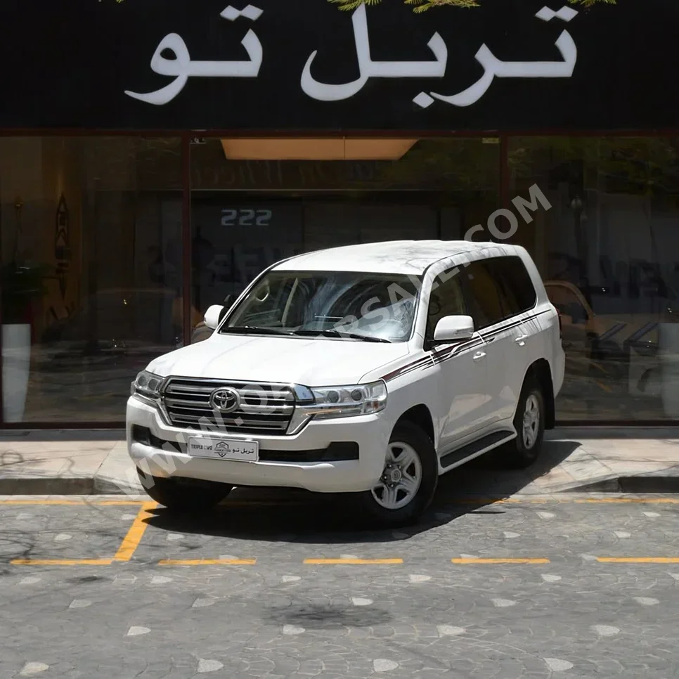 Toyota Land Cruiser GXR 2020 Automatic 190,300 Km 6 Cylinder Four Wheel Drive (4WD) SUV White