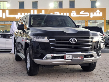 Toyota  Land Cruiser  GX  2023  Automatic  101,000 Km  6 Cylinder  Four Wheel Drive (4WD)  SUV  Black