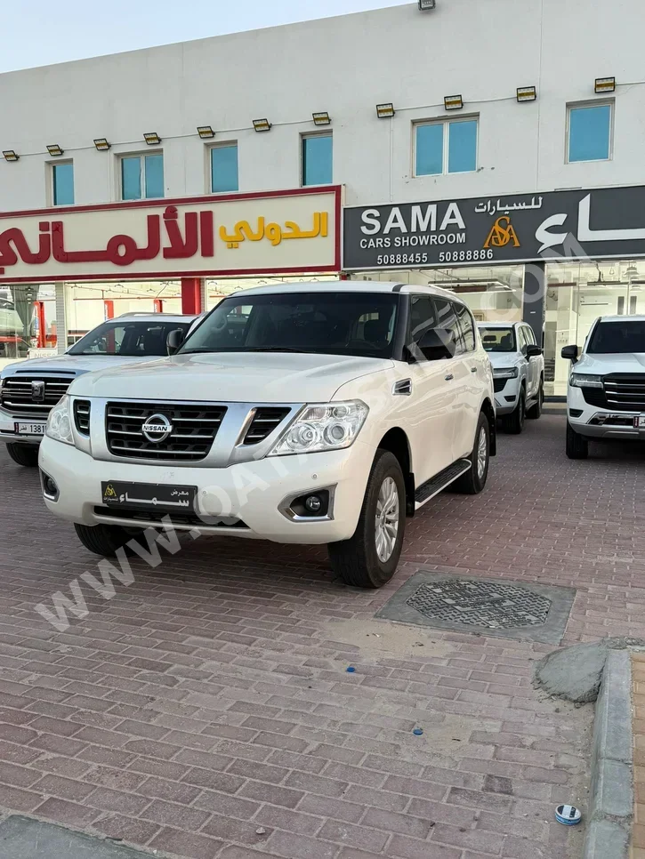 نيسان باترول أكس أي 2018 اوتوماتيك 239,000 كم 6 سلندر دفع رباعي اس يو في أبيض