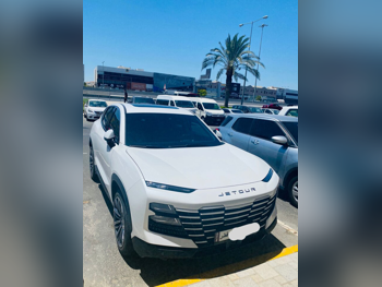 Jetour Dashing Flag Ship 2024 Automatic 38,500 Km 6 Cylinder Four Wheel Drive (4WD) SUV White