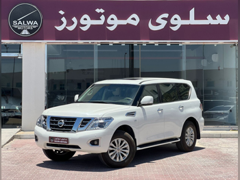 نيسان باترول اس اي 2014 اوتوماتيك 260,000 كم 8 سلندر دفع رباعي اس يو في أبيض