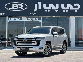 Toyota Land Cruiser GXR Twin Turbo 2024 Automatic 40,000 Km 6 Cylinder Four Wheel Drive (4WD) SUV Silver With Warranty