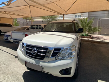 Nissan  Patrol  SE  2019  Automatic  124,715 Km  6 Cylinder  Four Wheel Drive (4WD)  SUV  Pearl