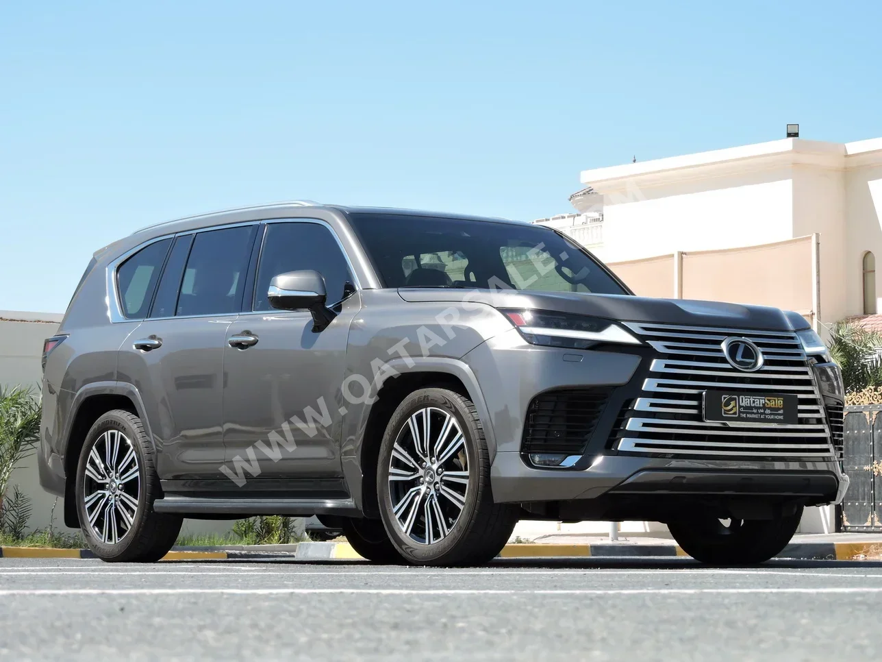 Lexus LX 600 2024 Automatic 17,000 Km 6 Cylinder Four Wheel Drive (4WD) SUV Sonic Titanium With Warranty