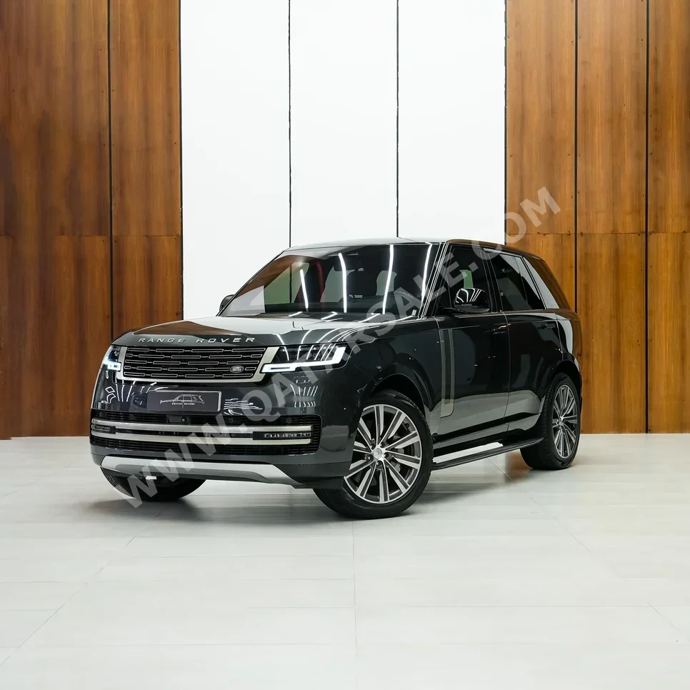 Land Rover Range Rover HSE 2022 Automatic 64,334 Km 8 Cylinder Four Wheel Drive (4WD) SUV Black With Warranty