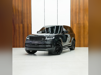 Land Rover  Range Rover  HSE  2024  Automatic  42,000 Km  8 Cylinder  Four Wheel Drive (4WD)  SUV  Carpathian grey  With Warranty