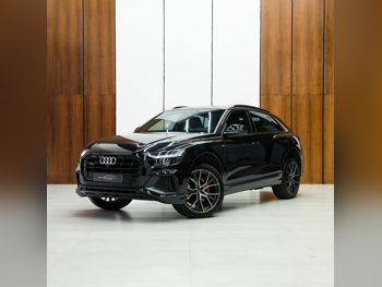 Audi  Q8  S-Line  2019  Automatic  73,232 Km  6 Cylinder  All Wheel Drive (AWD)  SUV  Black