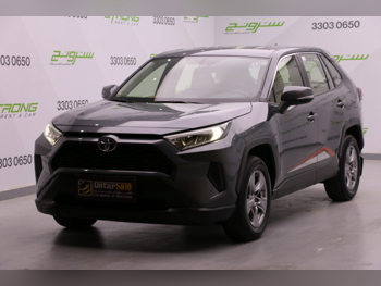 Toyota Rav 4 2022 Automatic 71,000 Km 4 Cylinder Four Wheel Drive (4WD) SUV Gray With Warranty