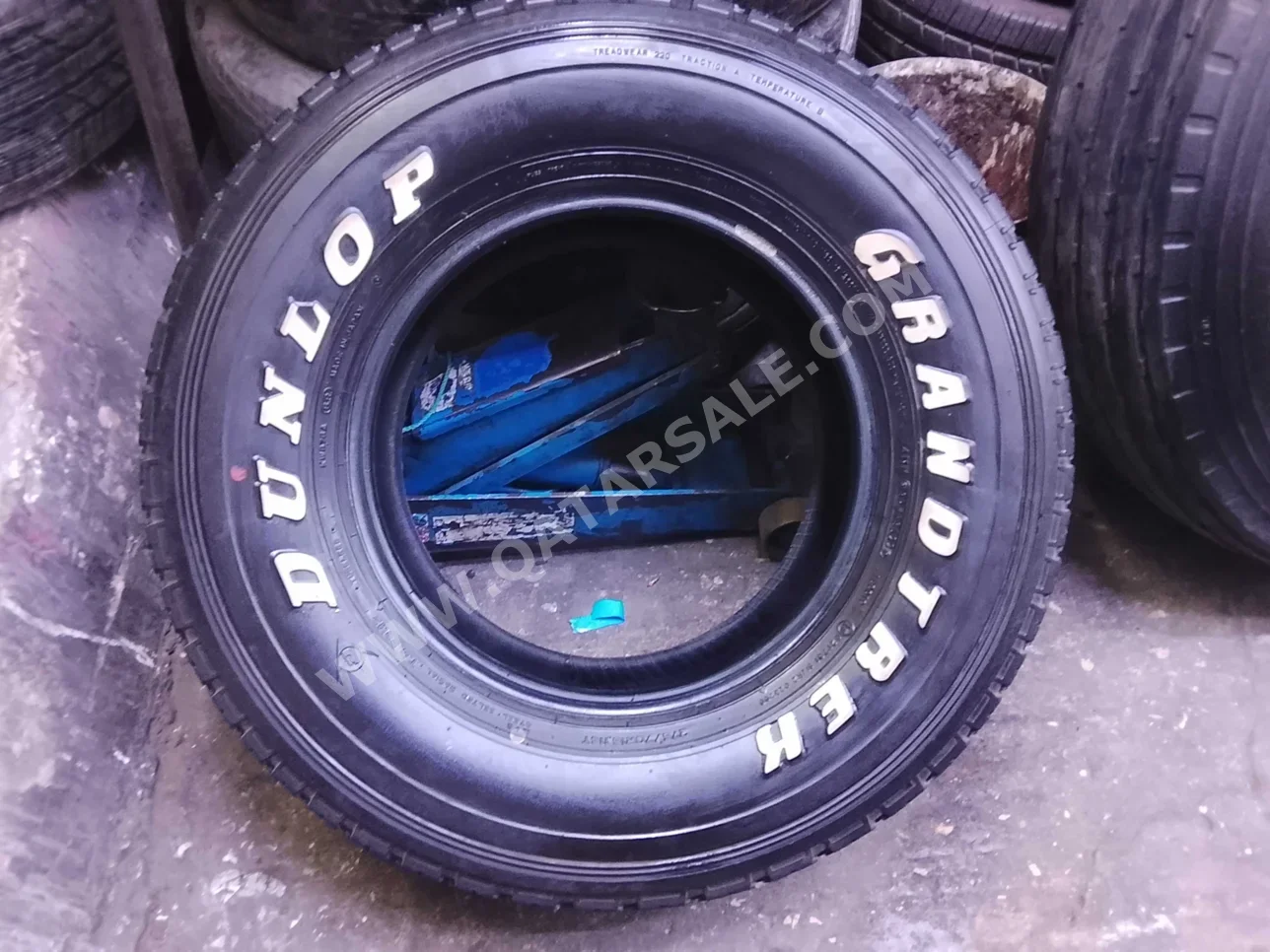 Tire & Rims Dunlop Made in Japan / Summer 16"