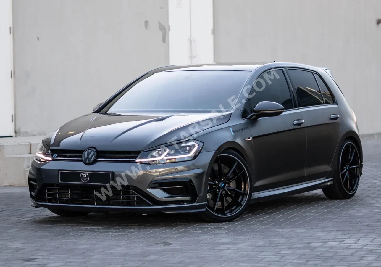 Volkswagen  Golf  R MK7  2018  Automatic  64,000 Km  4 Cylinder  All Wheel Drive (AWD)  Hatchback  Black