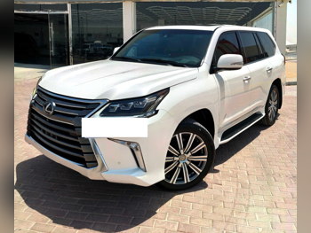 Lexus LX 2016 Automatic 270,000 Km 8 Cylinder Four Wheel Drive (4WD) SUV White