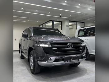 Toyota Land Cruiser GX 2025 Automatic 57,000 Km 6 Cylinder Four Wheel Drive (4WD) SUV Gray With Warranty