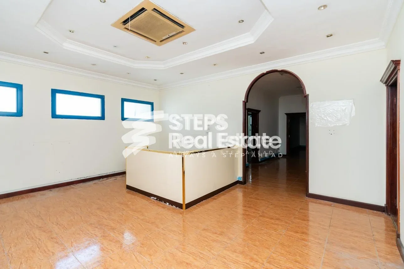 Commercial Offices - Not Furnished - Doha - Fereej Al Nasr