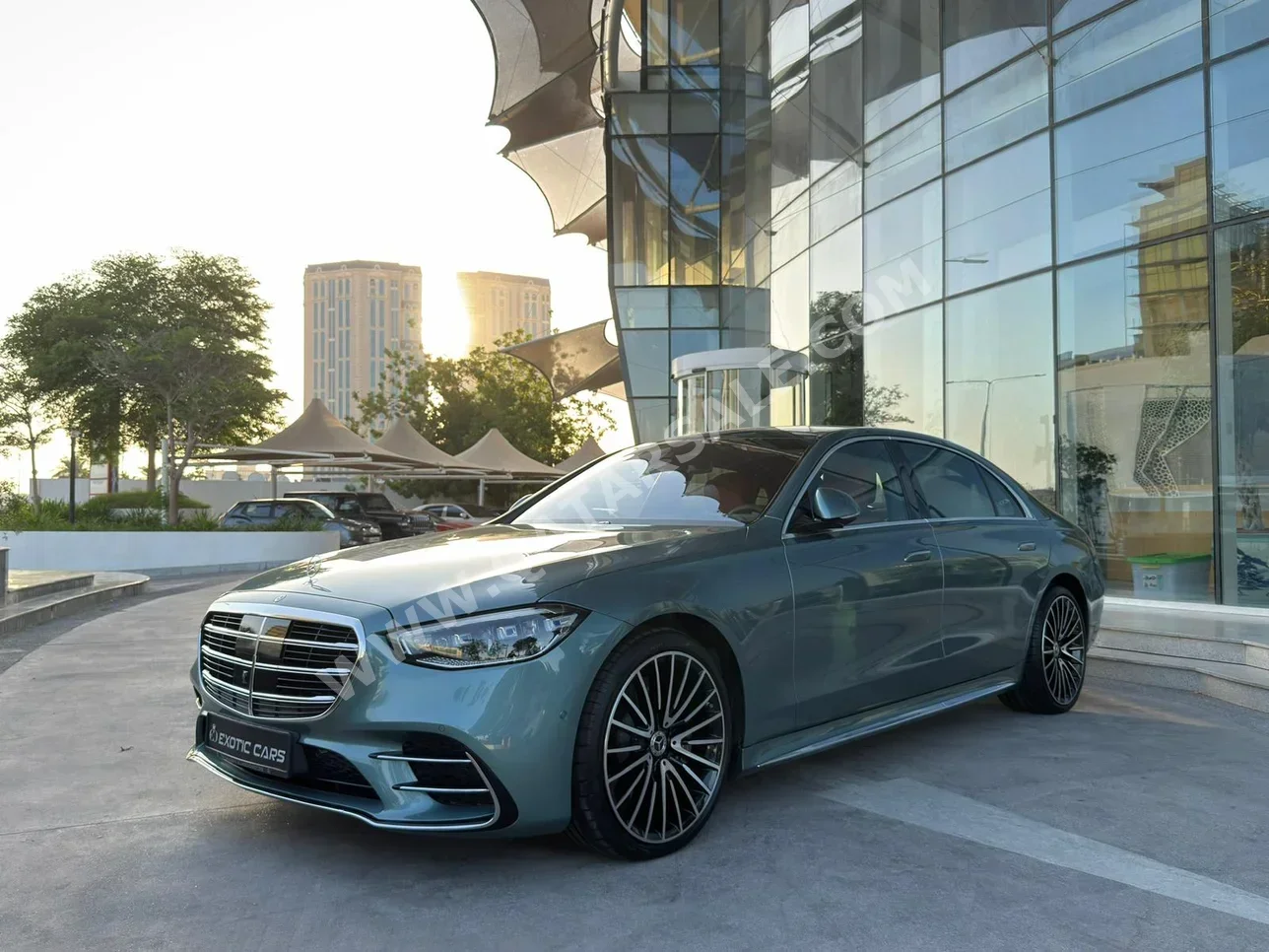 Mercedes-Benz  S-Class  500 AMG  2025  Automatic  0 Km  6 Cylinder  Rear Wheel Drive (RWD)  Sedan  Green  With Warranty